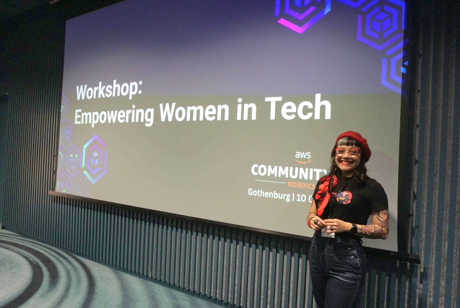 Leading the Empowering Women in Tech workshop at AWS Community Day Nordics